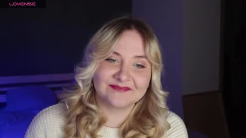 Snapshot of sensual_girrrl chatting on 26, 4, 2026 Ilona online show from 26, 4, 2026
