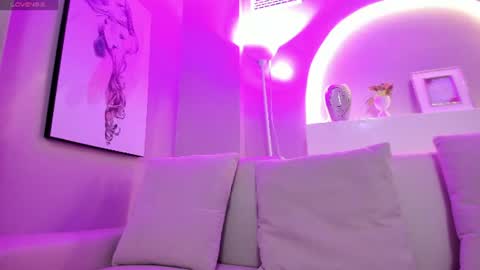 Snapshot of sensual_shanel chatting on 17, 6, 2026 sensual_shanel online show from 17, 6, 2026