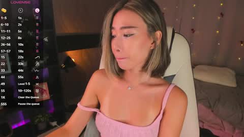 Kiki online show from 10, 5, 2026