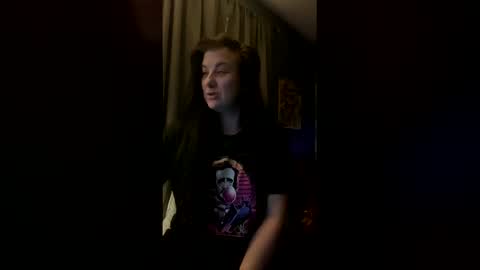 Snapshot of sentfrmheaven chatting on 18, 4, 2026 Tara online show from 18, 4, 2026
