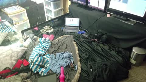 seraphyx33 online show from 30, 4, 2026