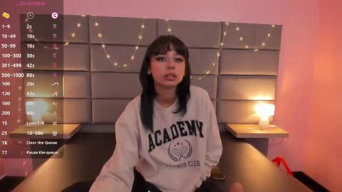 Snapshot of seren_bleck chatting on 27, 2, 2025 Seren  Follow me online show from 27, 2, 2025