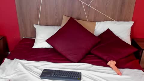 serena_parker online show from 15, 7, 2026