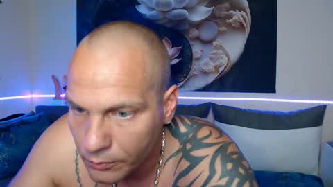 serenaandryan online show from 22, 9, 2025