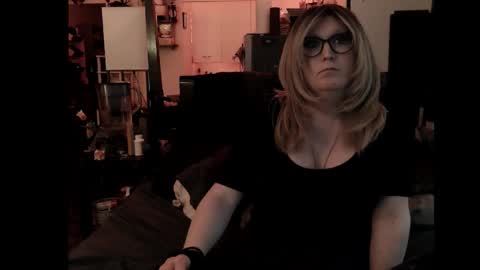 Snapshot of serendipitysondersaudade chatting on 26, 11, 2025 Lady Acedia online show from 26, 11, 2025