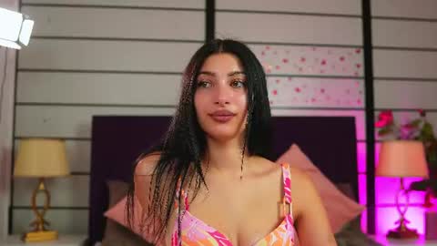 Snapshot of sereneluxe chatting on 6, 7, 2026 Serene online show from 6, 7, 2026