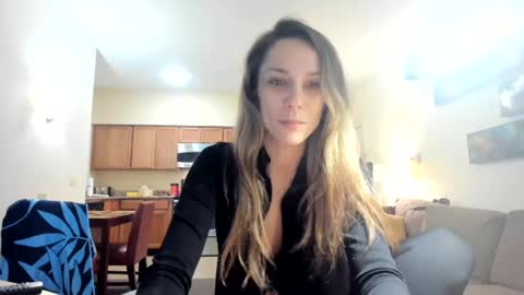 serenityroseee online show from 19, 6, 2026