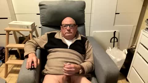 Snapshot of serge8413 chatting on 7, 2, 2026 serge8413 online show from 7, 2, 2026