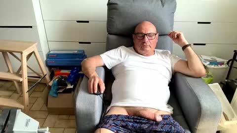 serge8413 online show from 21, 4, 2026