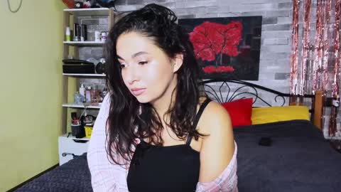 VIOLA online show from 4, 12, 2024