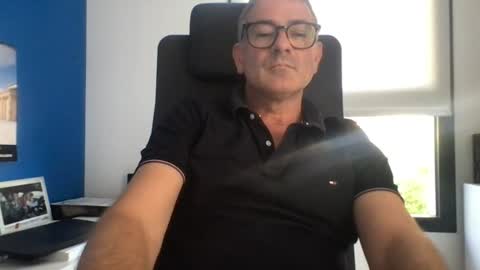 sesamechris92 online show from 24, 7, 2026