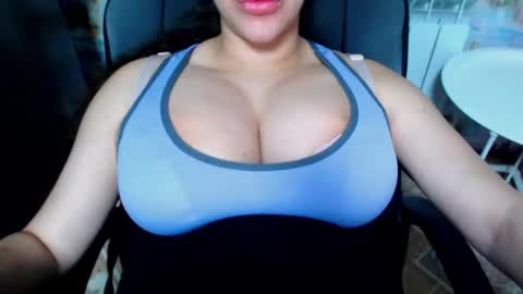 Snapshot of seu_cute chatting on 9, 3, 2025 seu_cute online show from 9, 3, 2025