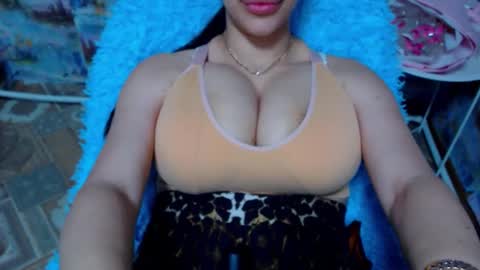 Snapshot of seu_cute chatting on 8, 9, 2025 seu_cute online show from 8, 9, 2025