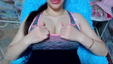 Snapshot of seu_cute chatting on 5, 10, 2025 seu_cute online show from 5, 10, 2025