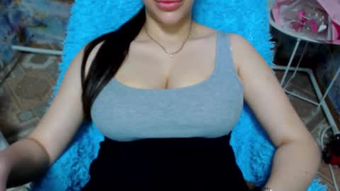 Snapshot of seu_cute chatting on 12, 11, 2025 seu_cute online show from 12, 11, 2025