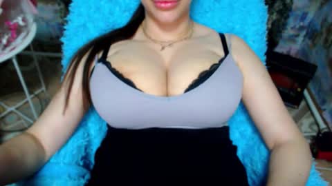 Snapshot of seu_cute chatting on 16, 12, 2025 seu_cute online show from 16, 12, 2025