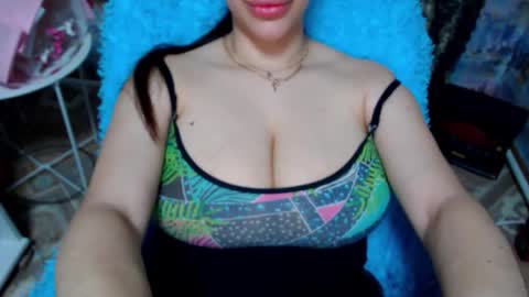 Snapshot of seu_cute chatting on 19, 12, 2025 seu_cute online show from 19, 12, 2025