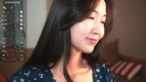 Snapshot of seulbi chatting on 29, 11, 2025 Sana online show from 29, 11, 2025