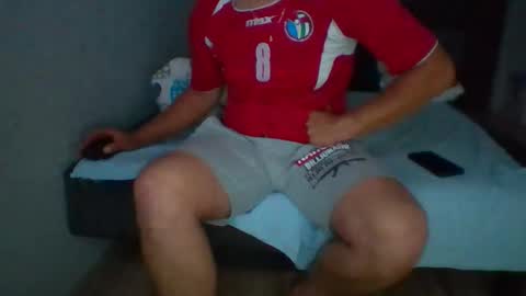 Snapshot of sewek101 chatting on 8, 9, 2025 Sewerin online show from 8, 9, 2025