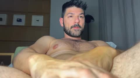 Lucenzo  online show from 5, 6, 2026