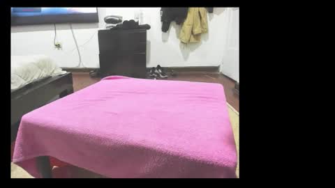 Snapshot of sexiipocahonta chatting on 20, 9, 2025 djones online show from 20, 9, 2025