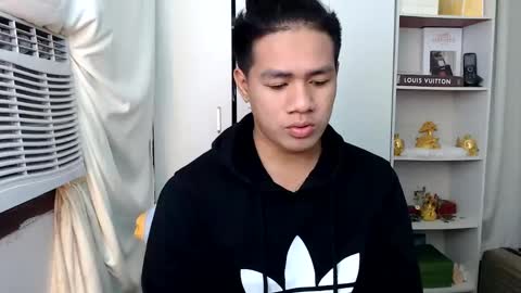 HI I AM JAMESPLEASE LET ME DO SOME HOT SHOWS FOR YOU HERE FOR MY  SCHOOL AND FOR MY FAMILY online show from 13, 2, 2025