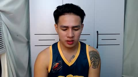 HI I AM JAMESPLEASE LET ME DO SOME HOT SHOWS FOR YOU HERE FOR MY  SCHOOL AND FOR MY FAMILY online show from 15, 10, 2025