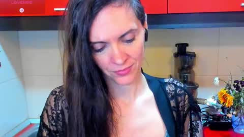 sexqueen1111 online show from 25, 1, 2025
