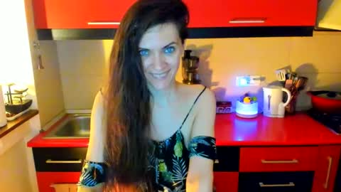 sexqueen1111 online show from 25, 9, 2025