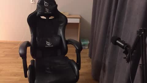 sexrobbery online show from 25, 2, 2026