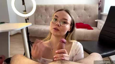 Snapshot of sexstar_l1fstyl3 chatting on 21, 2, 2025 Diana online show from 21, 2, 2025