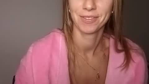 Snapshot of sexualangel chatting on 11, 9, 2025 Verona online show from 11, 9, 2025