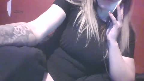 Snapshot of sexxileeah chatting on 13, 12, 2024 sexxileeah online show from 13, 12, 2024