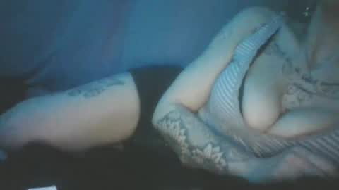 Snapshot of sexxileeah chatting on 10, 1, 2025 sexxileeah online show from 10, 1, 2025
