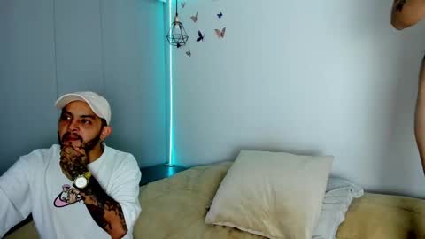 Snapshot of sexxxmaffia69 chatting on 26, 2, 2025 David y Sammy online show from 26, 2, 2025