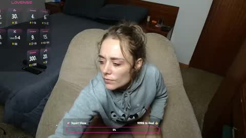 sexxxycrystali online show from 15, 5, 2026