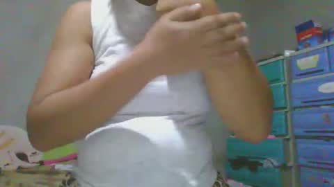 Snapshot of sexxxymomsh chatting on 20, 2, 2026 sexxxymomsh online show from 20, 2, 2026