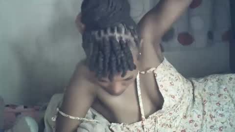 sexxy_curvy23 online show from 3, 2, 2026