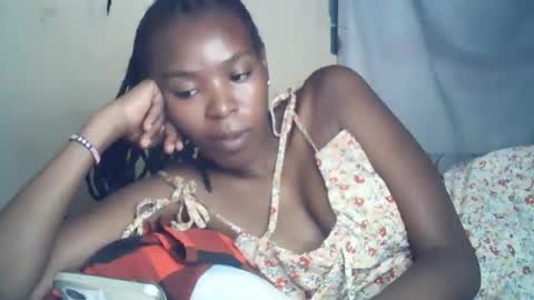 Snapshot of sexxy_curvy23 chatting on 25, 6, 2026 sexxy_curvy23 online show from 25, 6, 2026