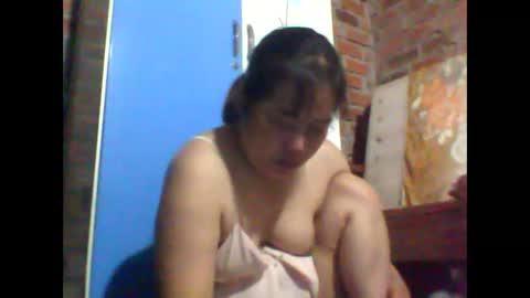 Snapshot of sexxy_love2k chatting on 22, 10, 2025 sexxy_love2k online show from 22, 10, 2025
