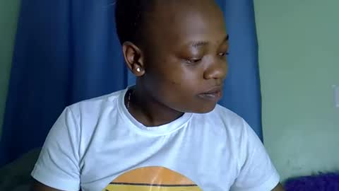 Snapshot of sexxybuttie chatting on 20, 10, 2025 African Queen online show from 20, 10, 2025