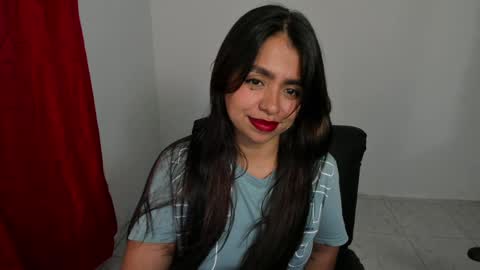 Snapshot of sexxyhot23 chatting on 21, 1, 2025 LINDA online show from 21, 1, 2025