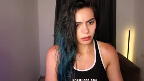  Angie   online show from 23, 4, 2026