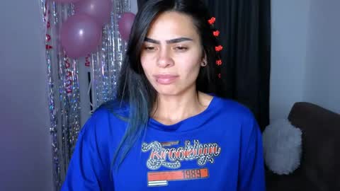 Snapshot of sexxylady__ chatting on 6, 6, 2026 Angie online show from 6, 6, 2026