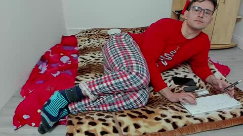 Sexxymuscles4U online show from 2, 1, 2025