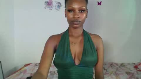 sexxypixie online show from 4, 4, 2026