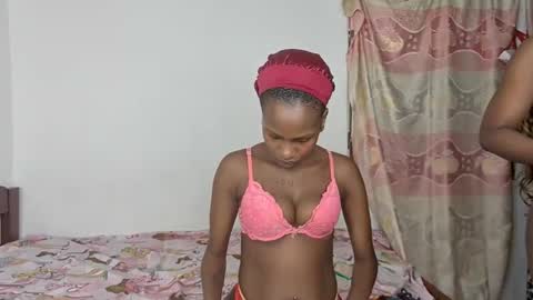sexxypixie online show from 22, 4, 2026