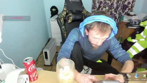 Snapshot of sexy432629 chatting on 5, 1, 2025 evry tip help me to buy a new car 111-1111-111111 tk online show from 5, 1, 2025