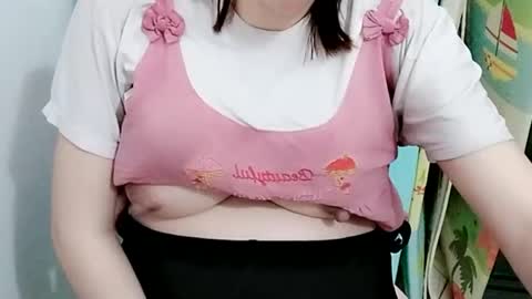 sexy8685 online show from 8, 4, 2026