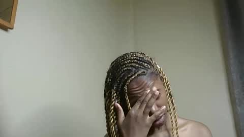 sexy_banny4 online show from 5, 4, 2026